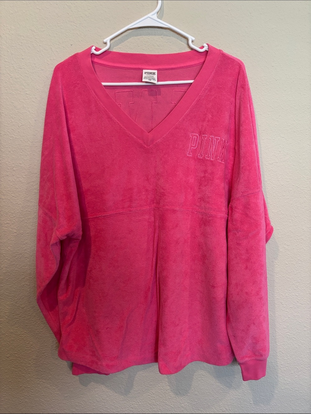 PINK Victoria's Secret Plush V-Neck Pullover in Hot Pink